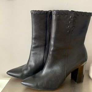 Something Navy heel boots